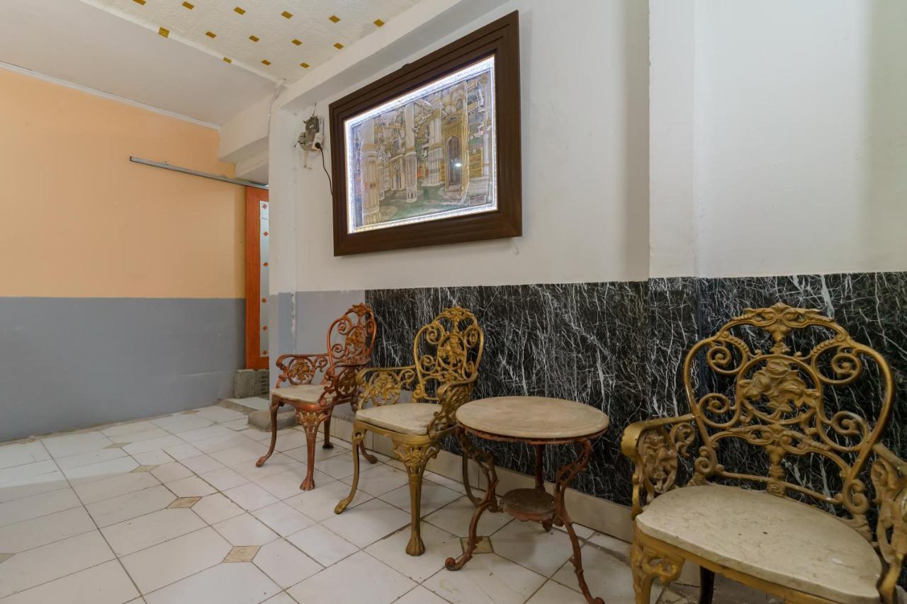 Reddoorz Syariah Near Universitas Borobudur Yakarta Exterior foto
